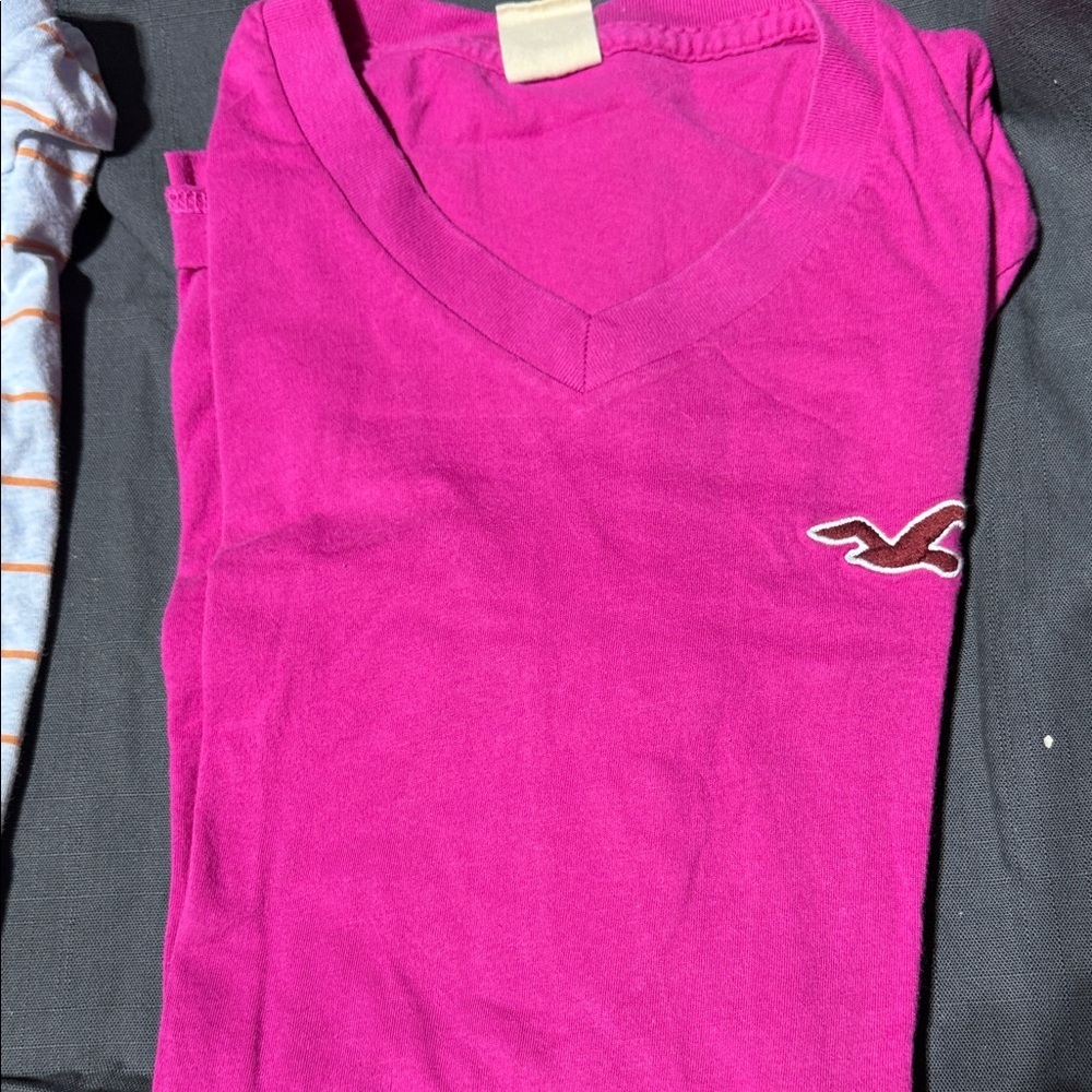 Hollister Fuchsia V-Neck Tee